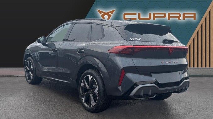 CUPRA Terramar 1.5 eTSI 150 V2 5dr DSG Petrol Hatchback - Image 3